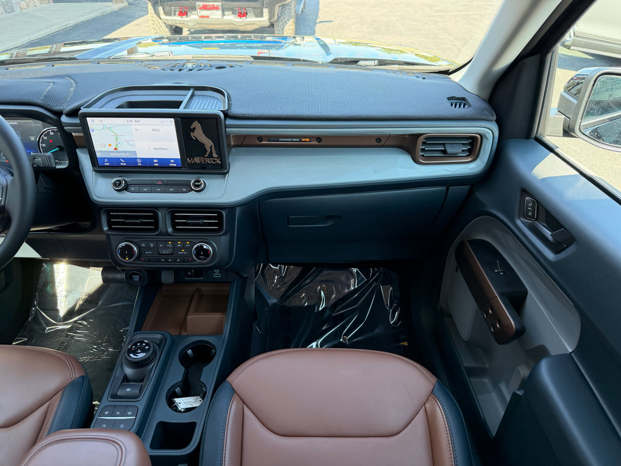Used 2024 Ford Maverick Lariat w/ FX4 Off-Road Package image 23