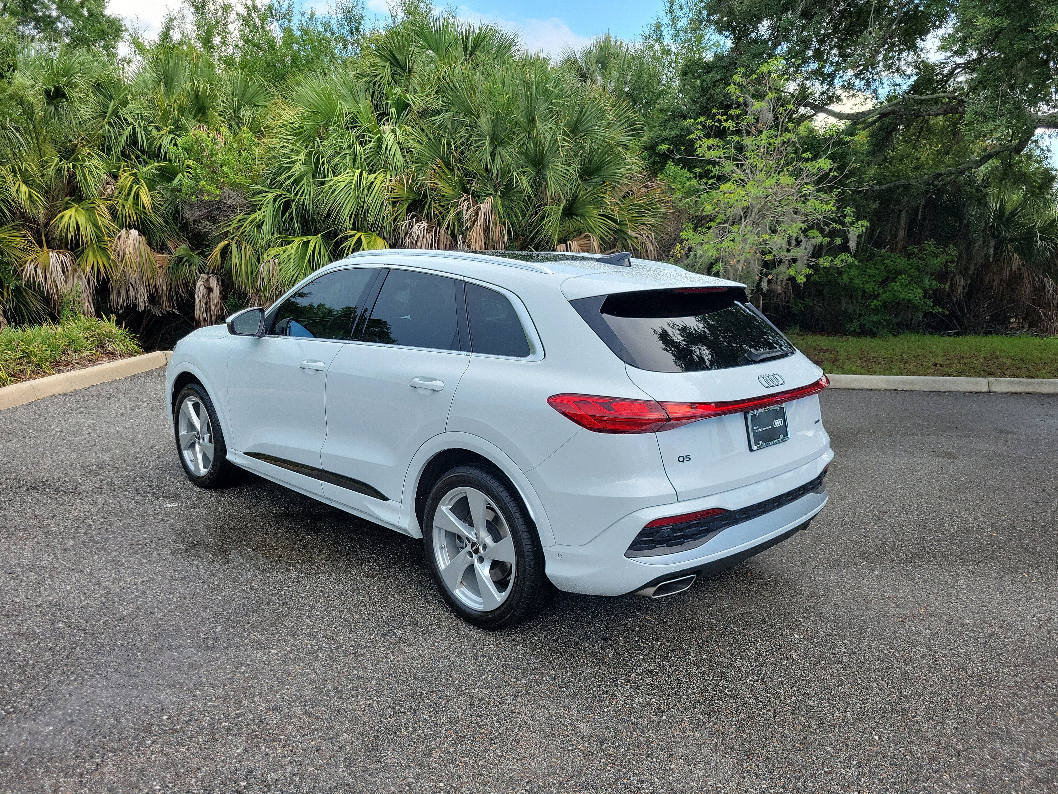 Used 2025 Audi Q5 Prestige AWD/4WD image 6