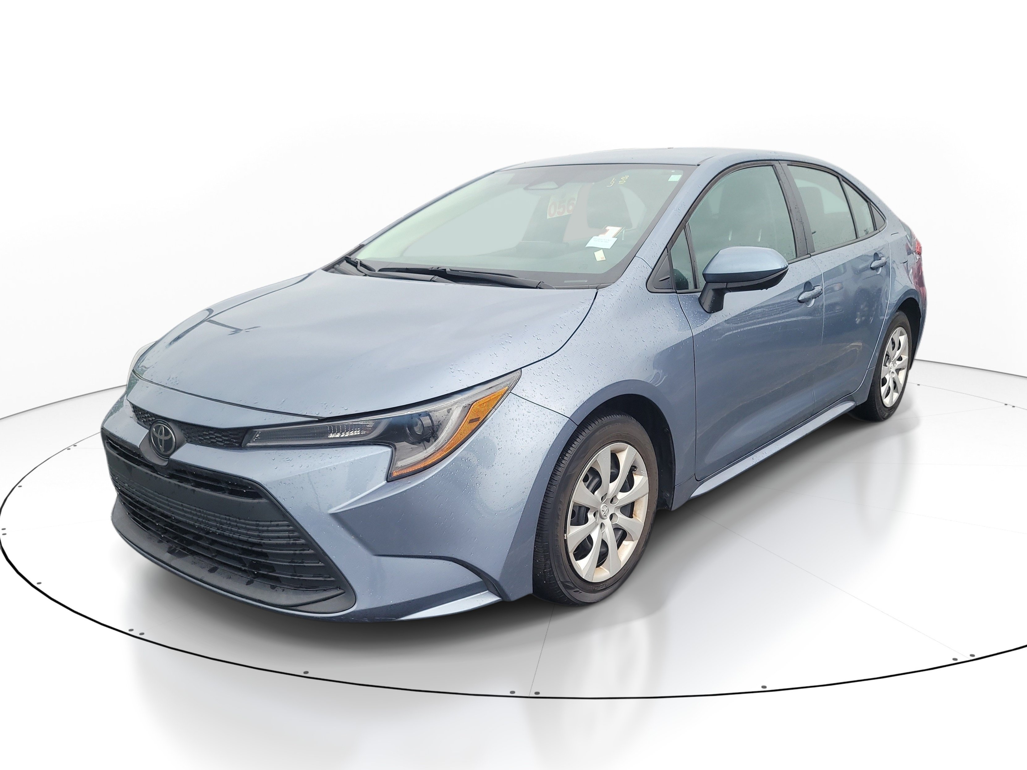 Used 2024 Toyota Corolla LE FWD image 3