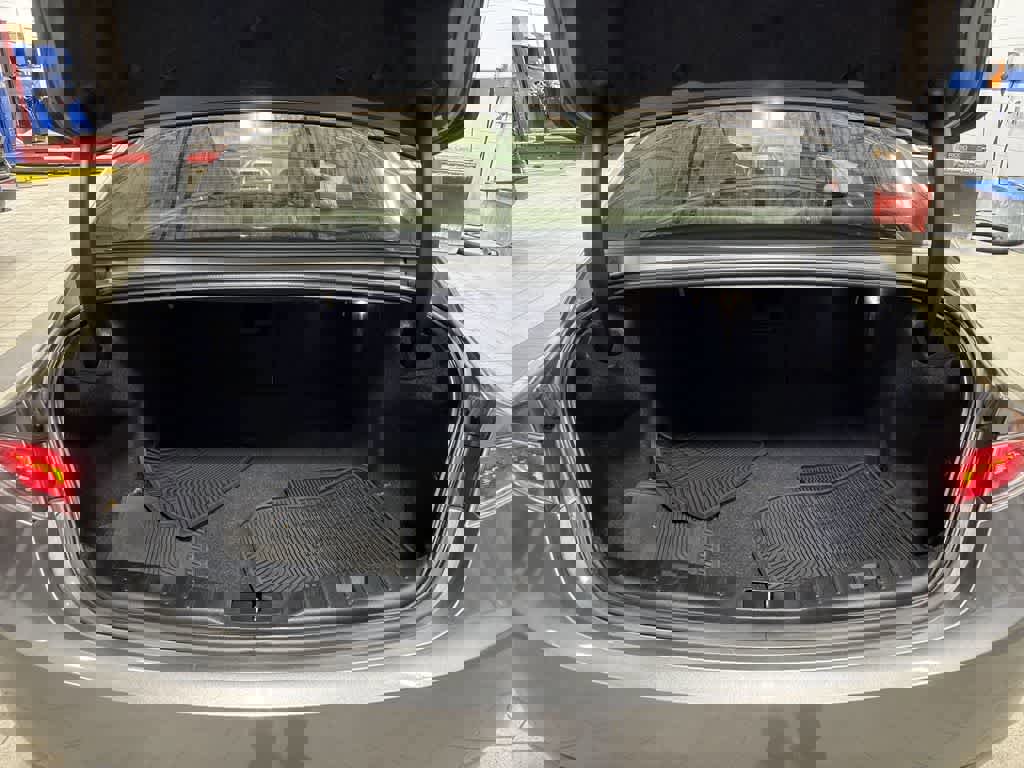 Used 2014 Lincoln MKZ AWD w/ Equipment Group 102A Reserve image 10