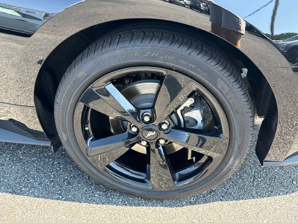 Used 2022 Ford Mustang GT Premium w/ Black Accent Package RWD image 17