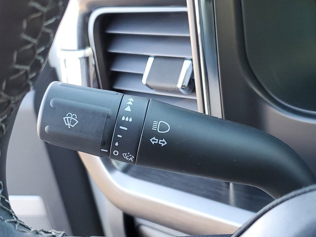 New 2026 Ford F350 Lariat w/ Black Appearance Package image 13