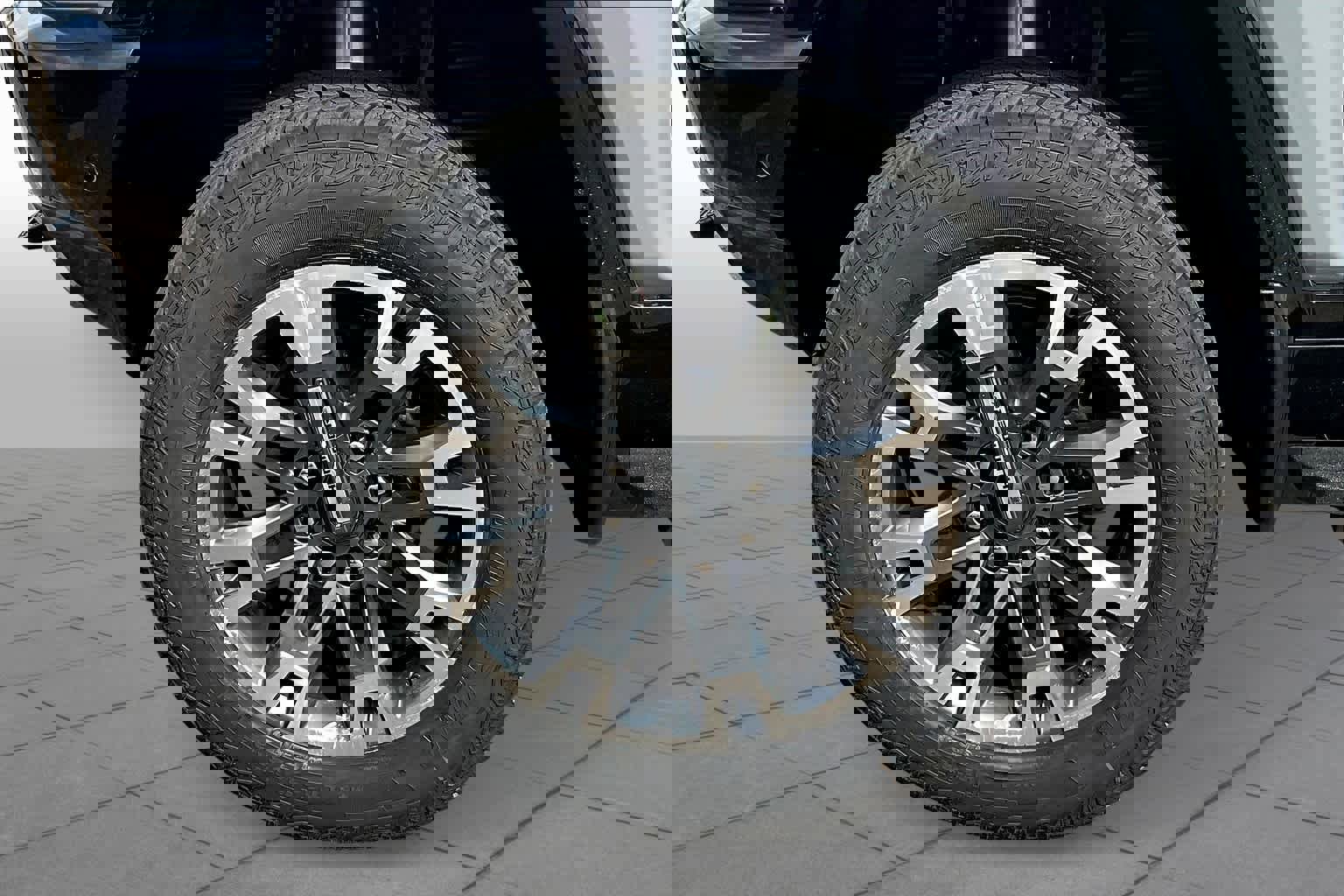 New 2025 GMC Hummer EV 3X w/ Battery Pack, 24 Module Pack image 11