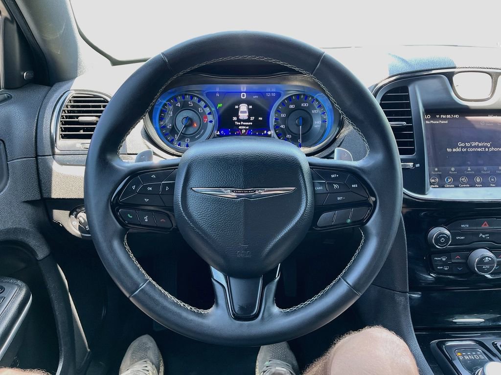 Used 2022 Chrysler 300 S RWD image 11
