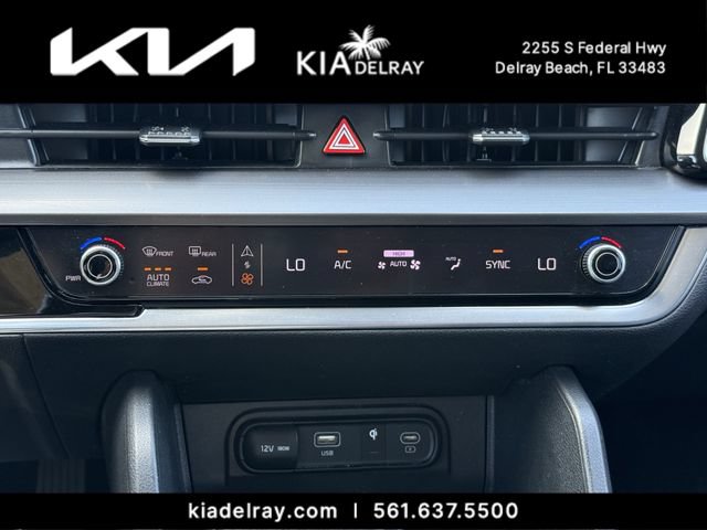 Certified 2024 Kia Sportage EX FWD image 22