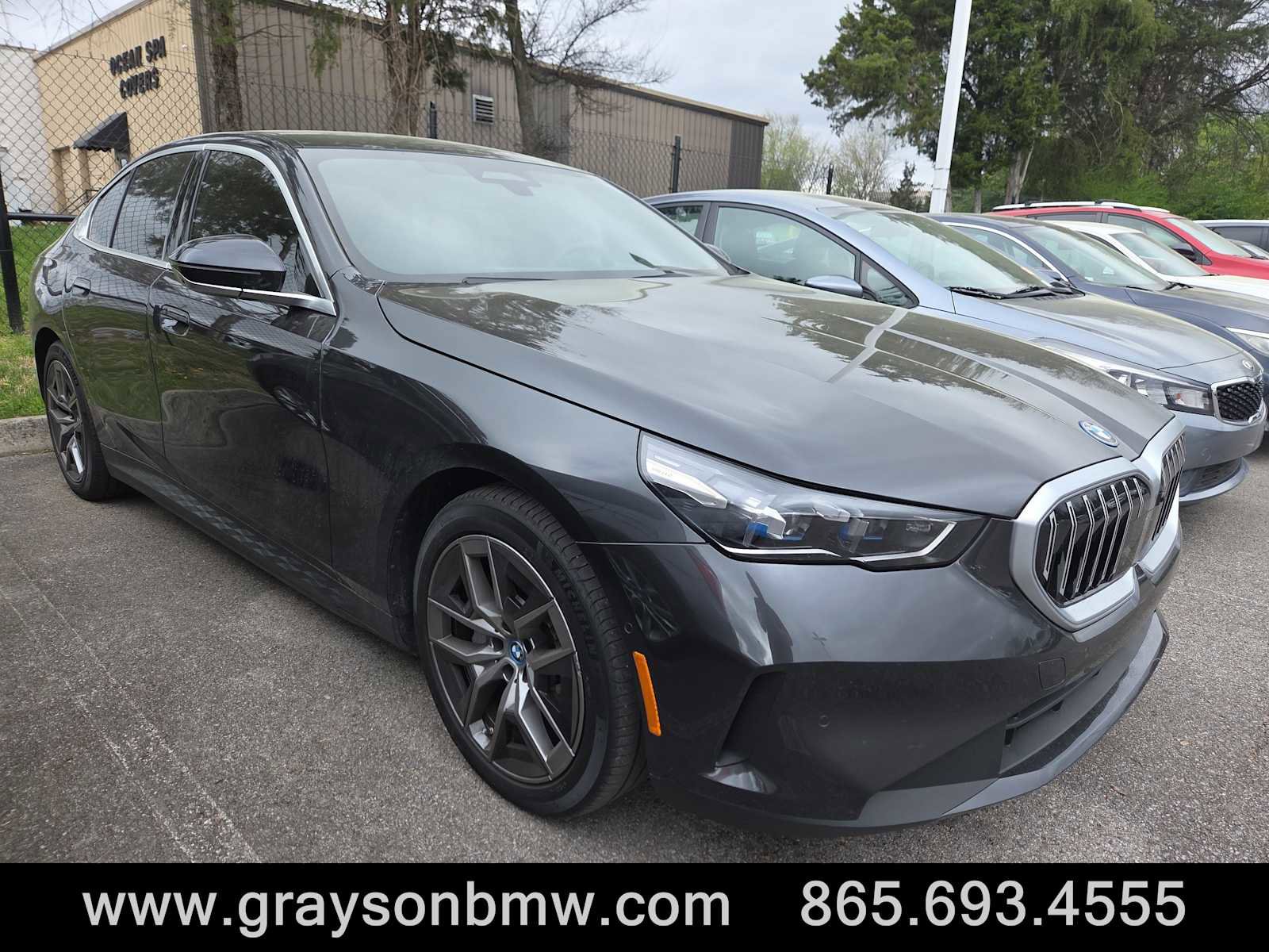 Used 2024 BMW i5 eDrive40i w/ Executive Package video 1