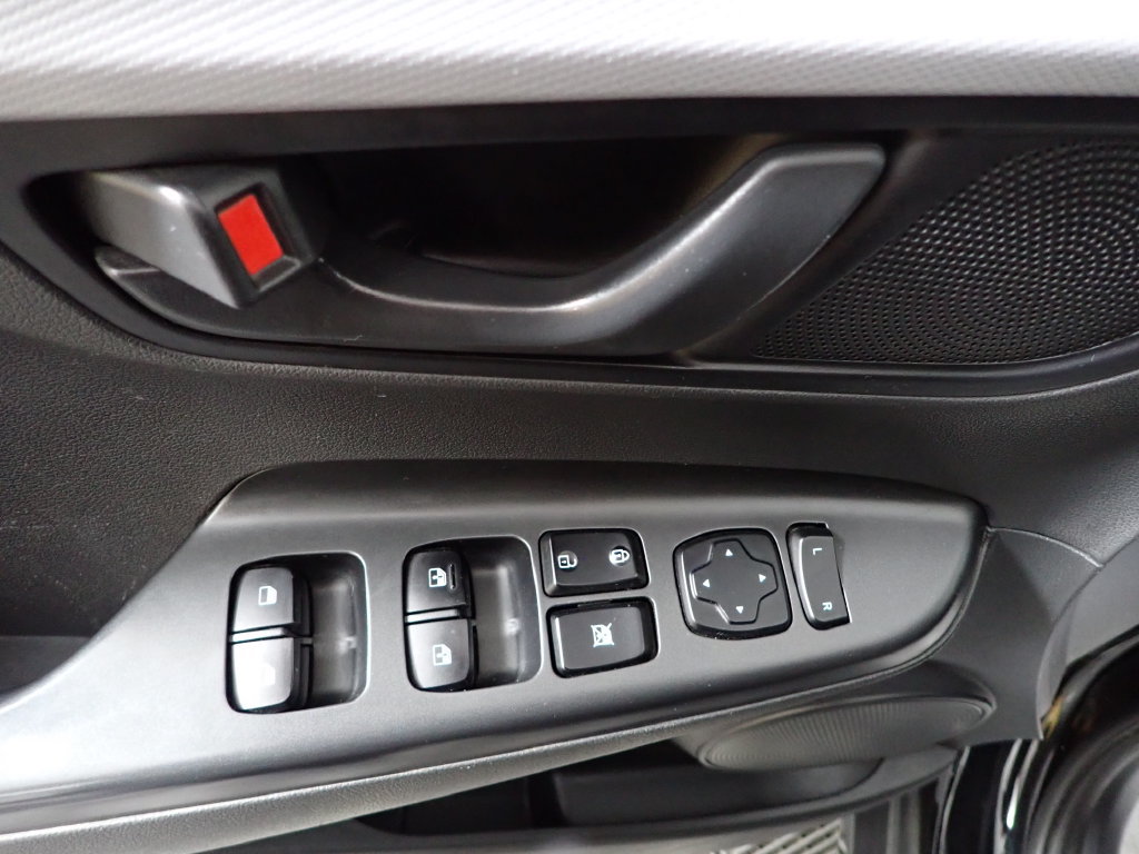 Used 2020 Hyundai Kona SEL AWD/4WD image 20