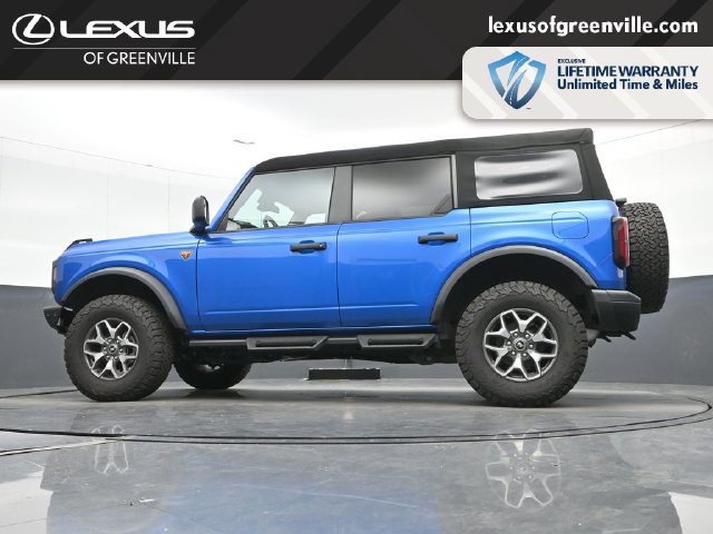 Used 2024 Ford Bronco Badlands AWD/4WD image 45