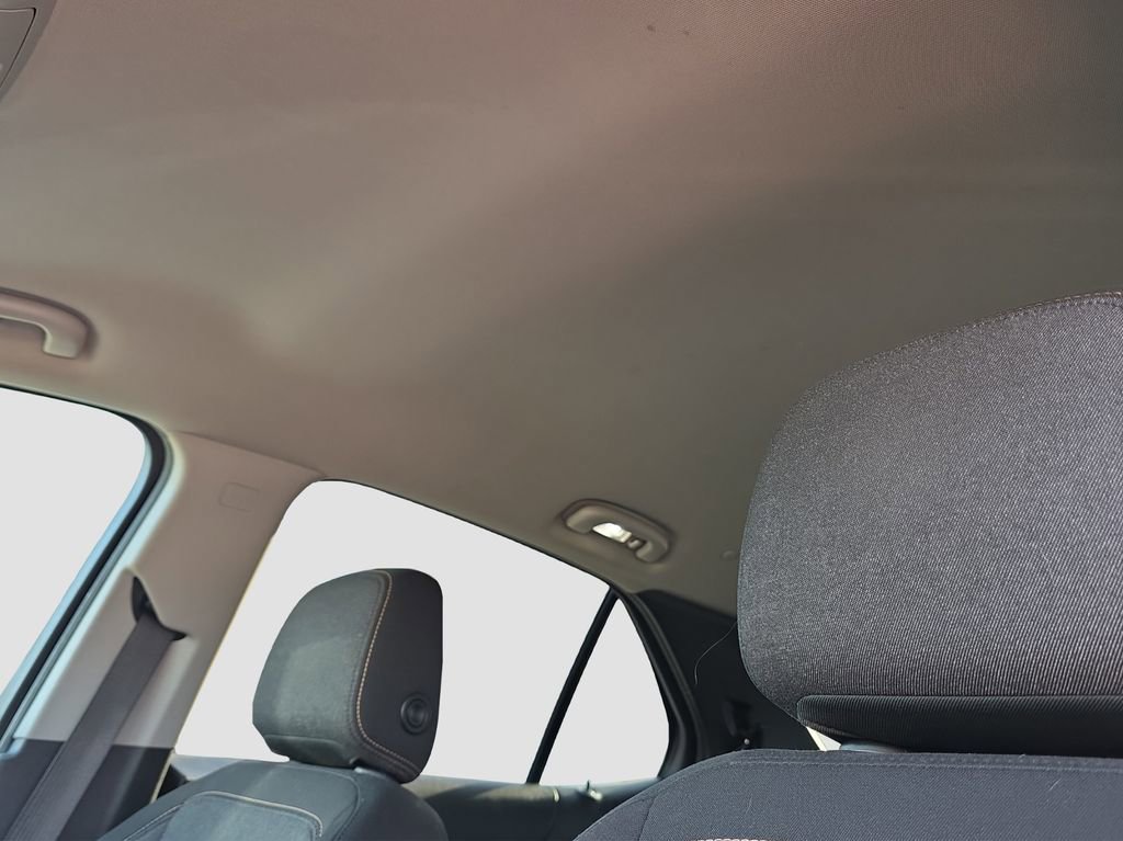 Used 2018 Chevrolet Equinox LT image 8