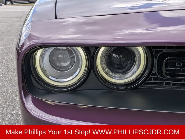 Certified 2021 Dodge Challenger R/T w/ Blacktop Package RWD image 9