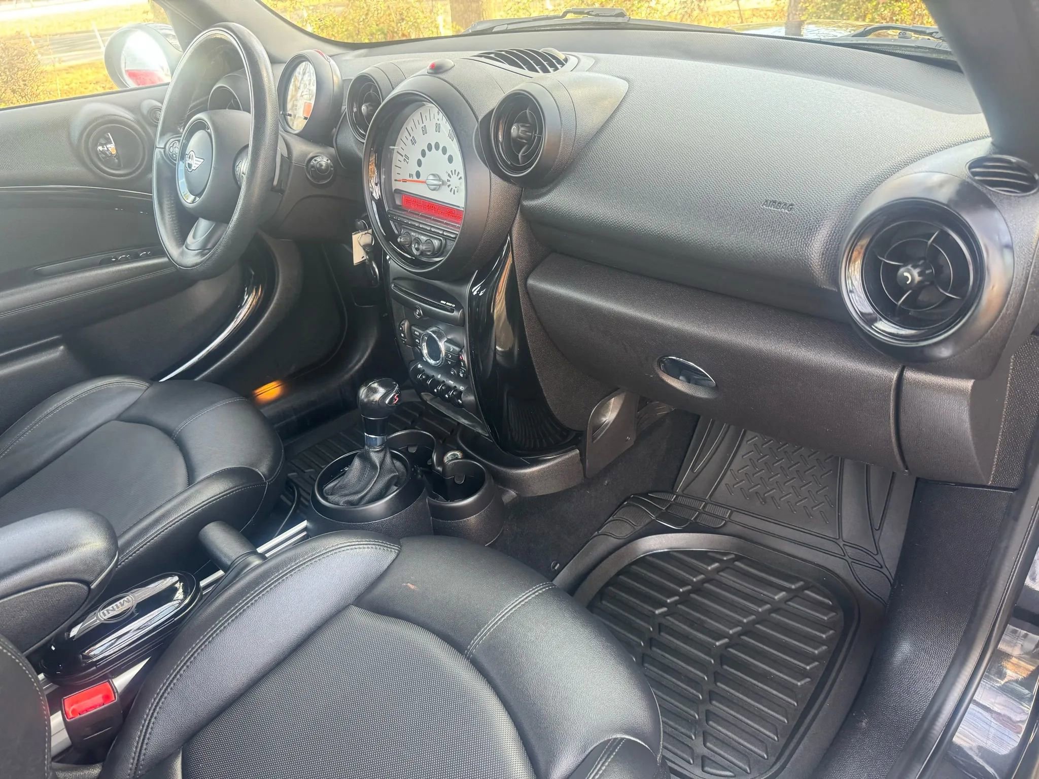 Used 2014 MINI Cooper Countryman S image 25