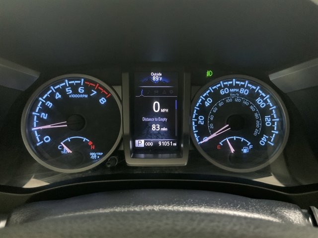Used 2017 Toyota Tacoma SR5 w/ Tow Package AWD/4WD image 24