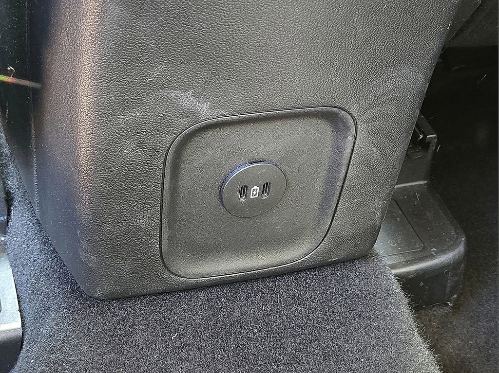 Used 2025 Ford Escape Active image 16