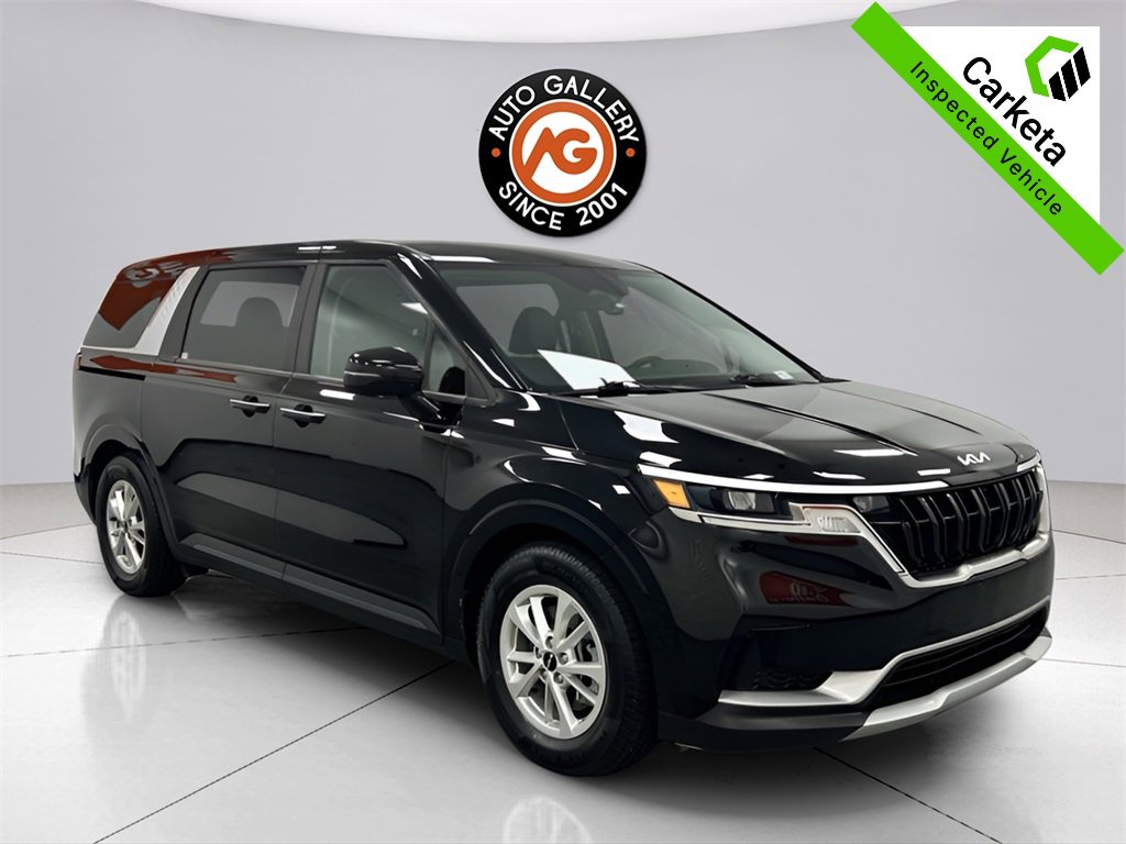 Used 2024 Kia Carnival LX