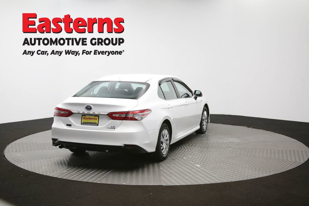 Used 2020 Toyota Camry LE image 40