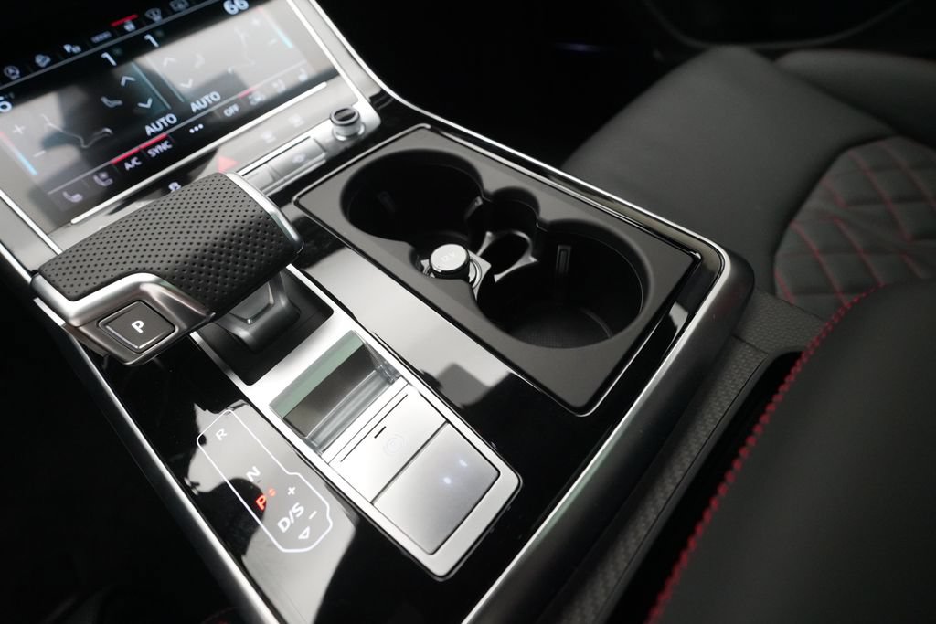 New 2026 Audi SQ8 Prestige AWD/4WD image 17
