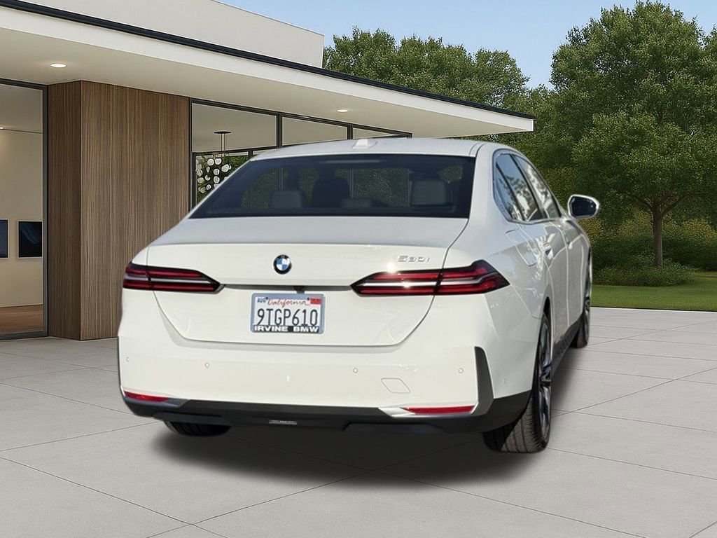 Used 2026 BMW 530i image 9