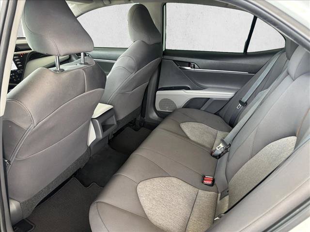 Used 2020 Toyota Camry LE w/ Sunroof Package FWD image 10