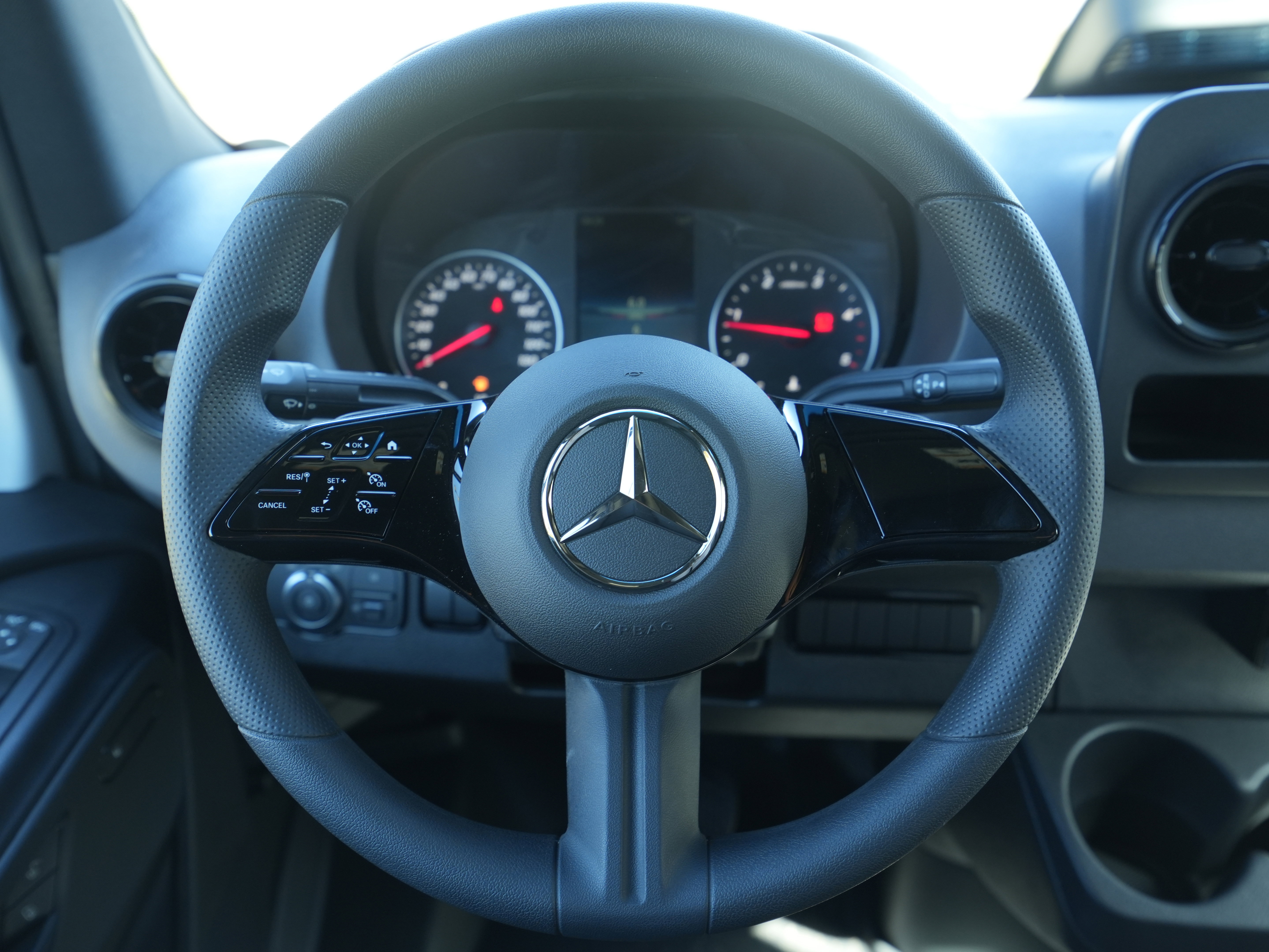 New 2025 Mercedes-Benz Sprinter 2500 image 23