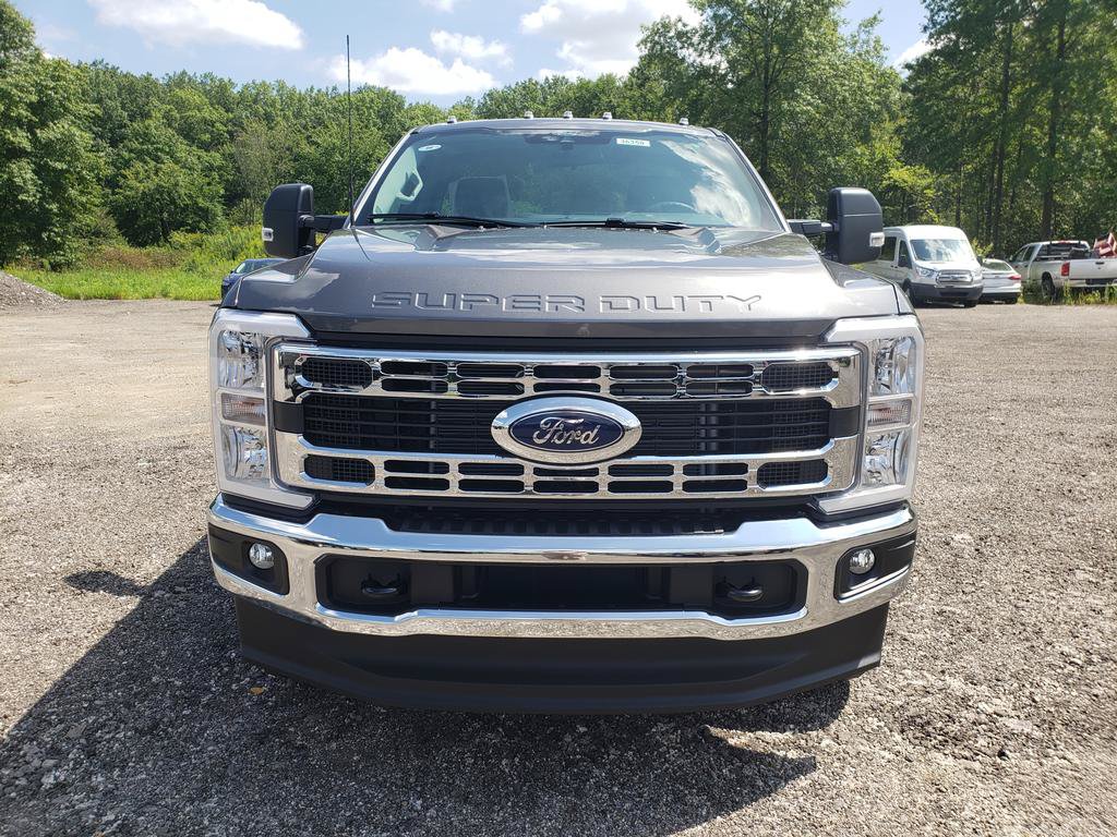 New 2026 Ford F250 XLT AWD/4WD image 2