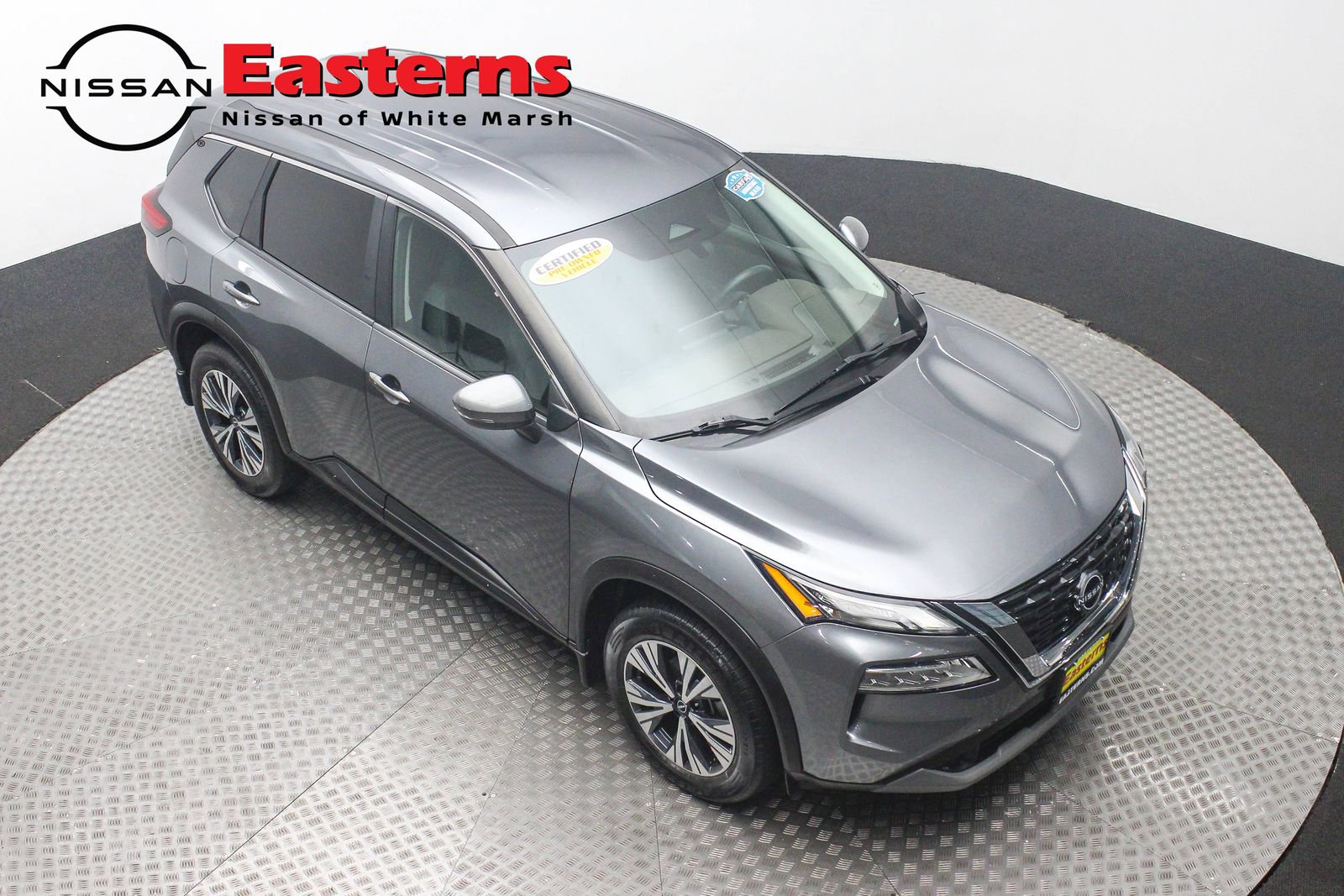Used 2022 Nissan Rogue SV image 4
