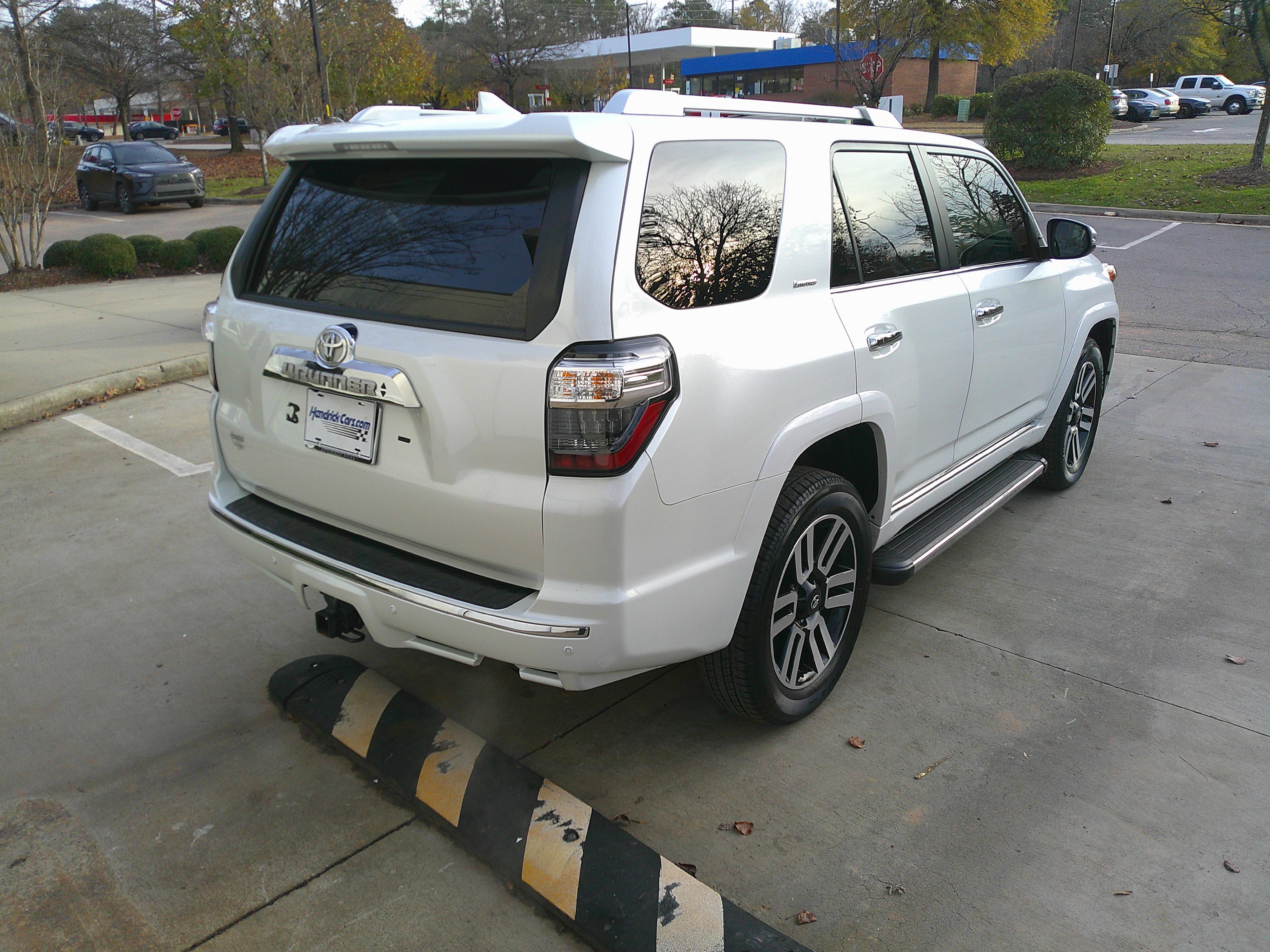 Used 2024 Toyota 4Runner Limited image 13