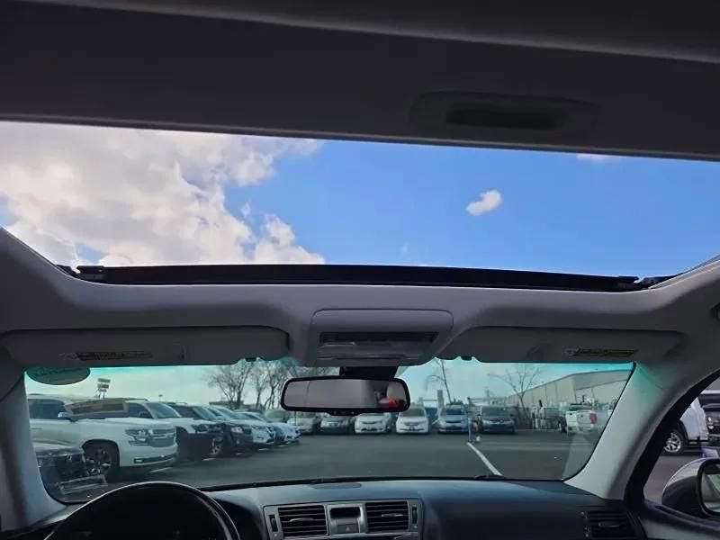 Used 2011 Lexus LS 460 w/ Comfort Pkg image 13