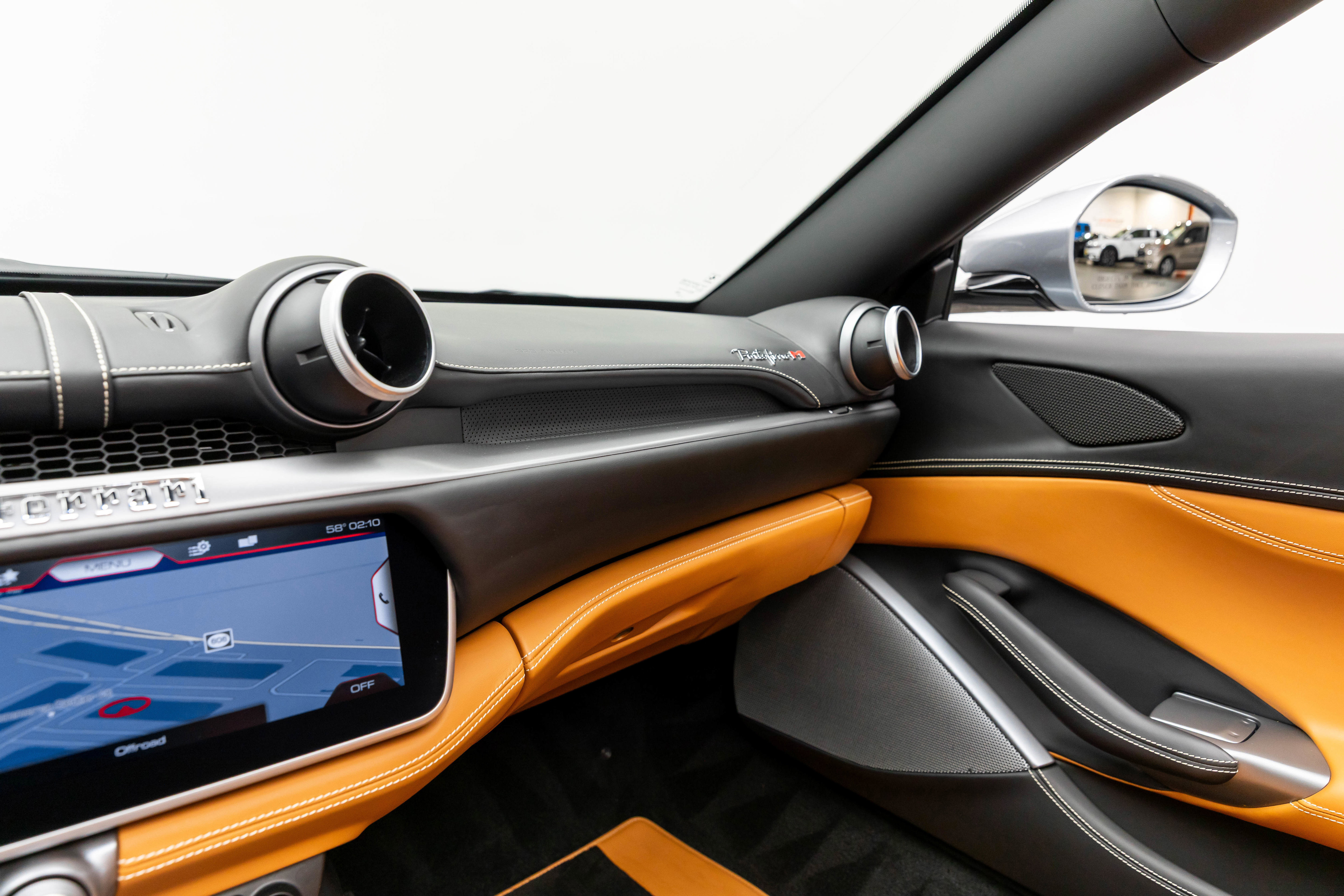 Certified 2022 Ferrari Portofino M image 34