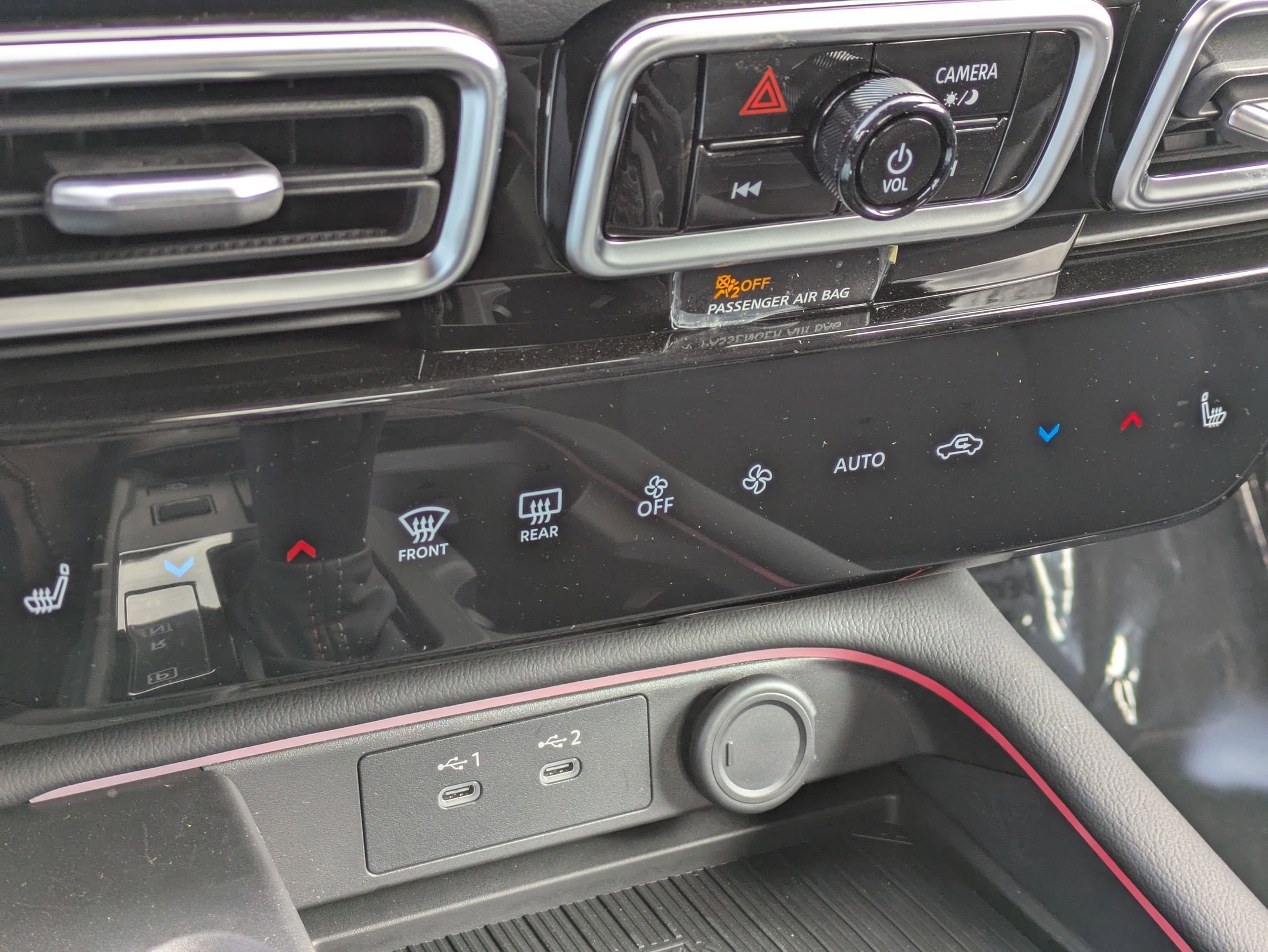 New 2026 Nissan Sentra SR w/ SR Premium Package FWD image 20
