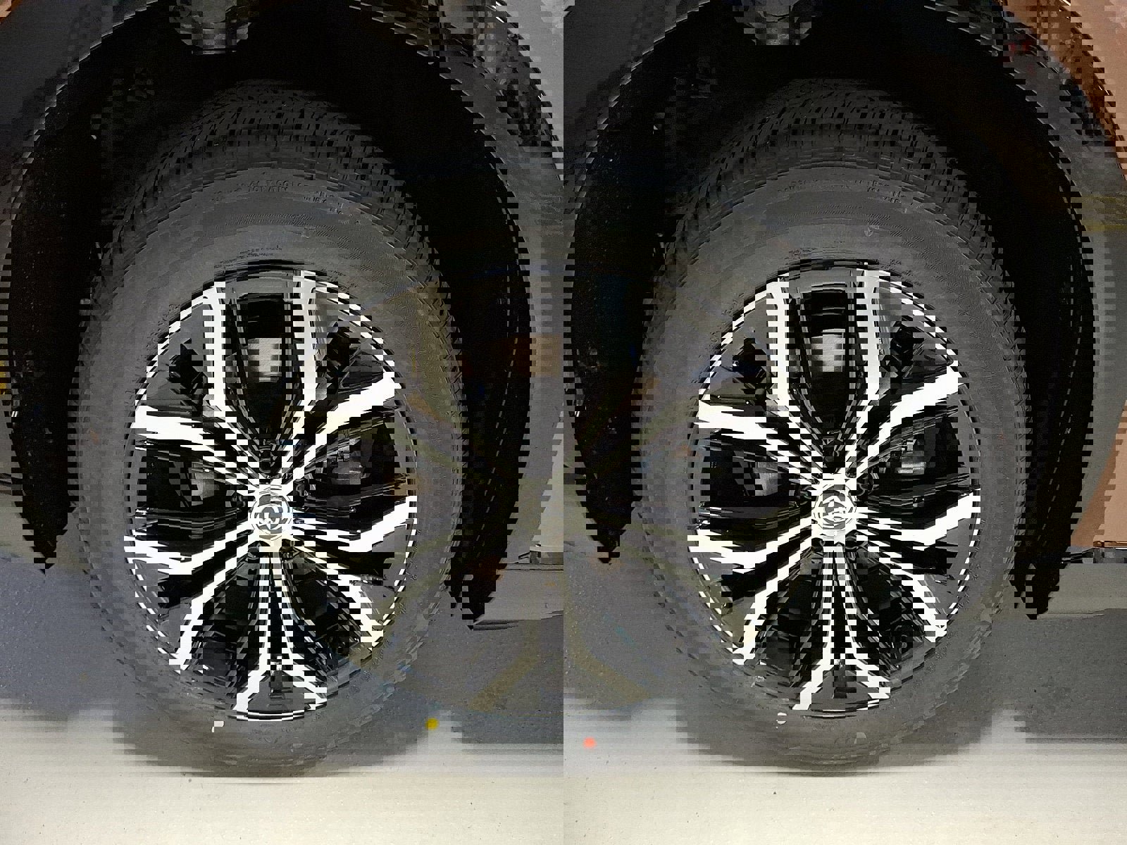 New 2025 Toyota Crown Signia image 5