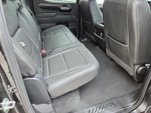Certified 2025 Chevrolet Silverado 1500 RST w/ Dark Appearance Package AWD/4WD image 14