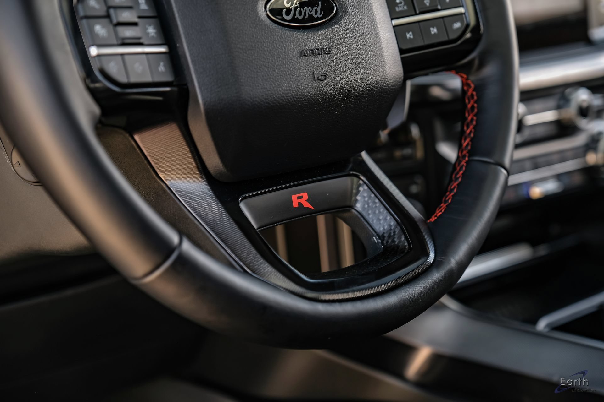 Used 2025 Ford F150 Raptor w/ Equipment Group 803A Raptor R AWD/4WD image 61