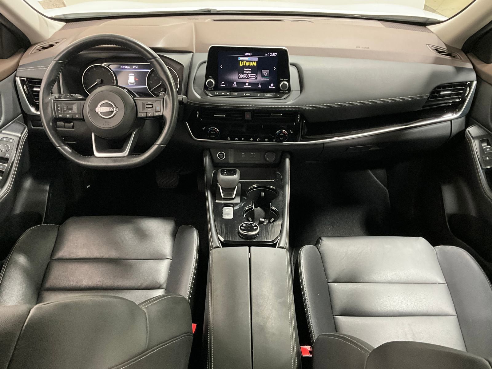 Used 2023 Nissan Rogue SL AWD/4WD image 15
