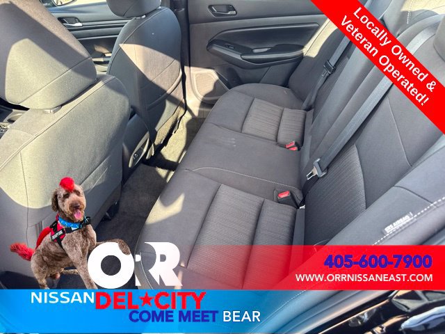 Used 2025 Nissan Altima 2.5 SV FWD image 10