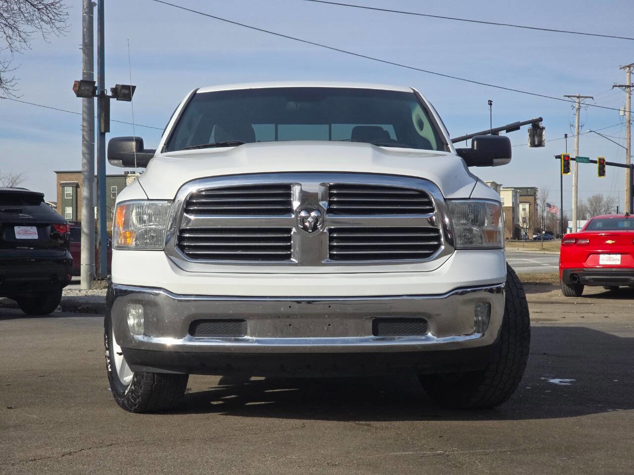 Used 2016 RAM 1500 Classic SLT w/ SLT Plus D￩cor Group image 5