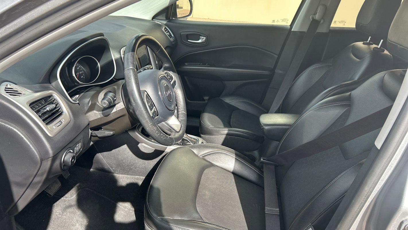 Used 2018 Jeep Compass Latitude w/ Popular Equipment Group image 9