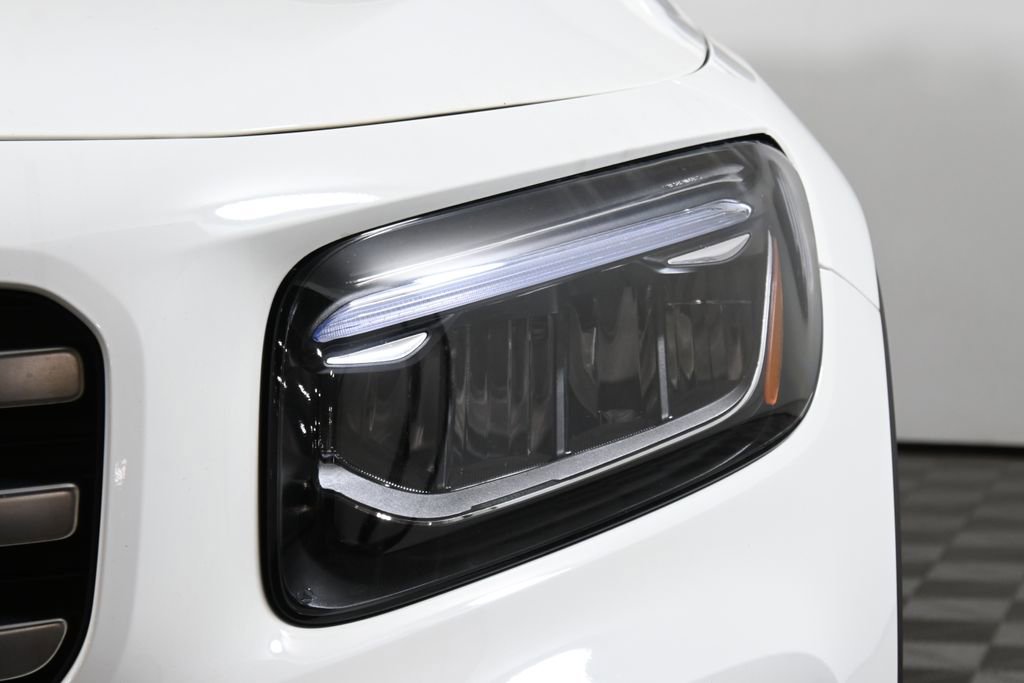 Certified 2024 Mercedes-Benz GLB 250 image 11
