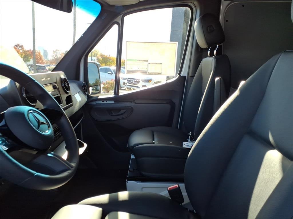New 2026 Mercedes-Benz Sprinter 2500 image 13