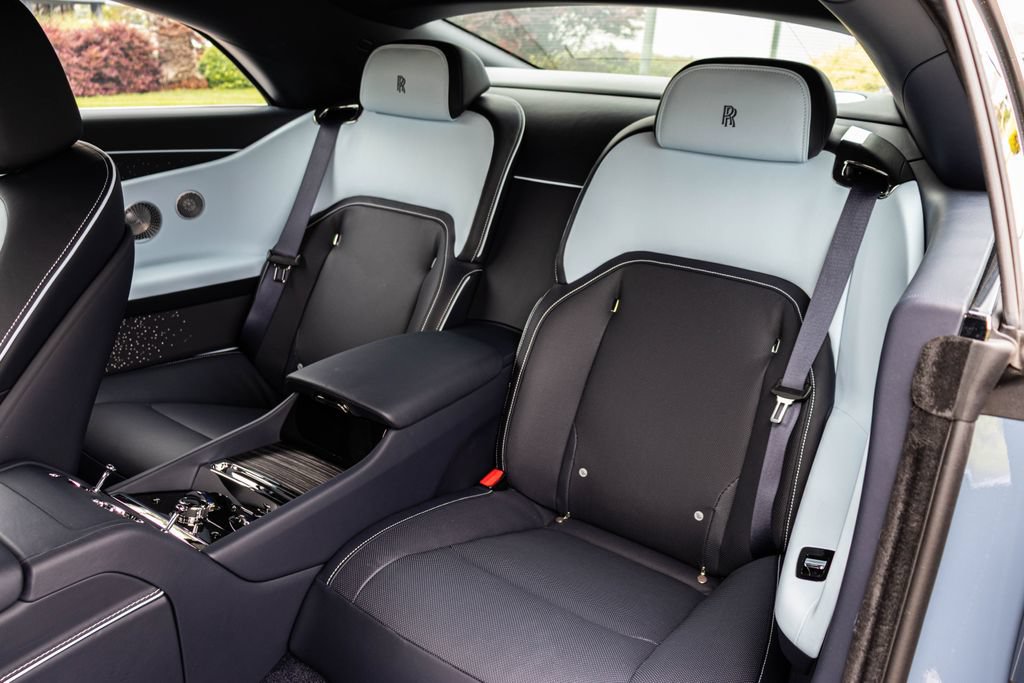Used 2025 Rolls-Royce Spectre w/ Leather Finishing Pack AWD/4WD image 46