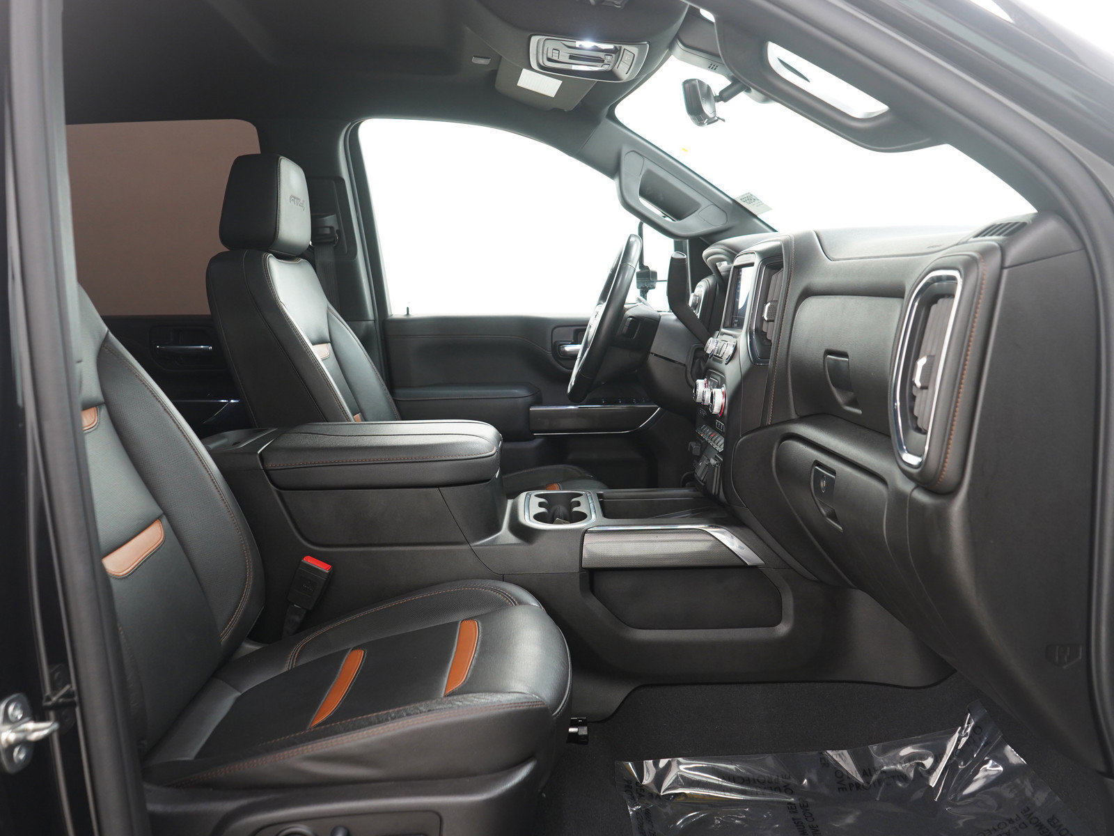 Used 2023 GMC Sierra 2500 AT4 w/ AT4 Preferred Package image 14