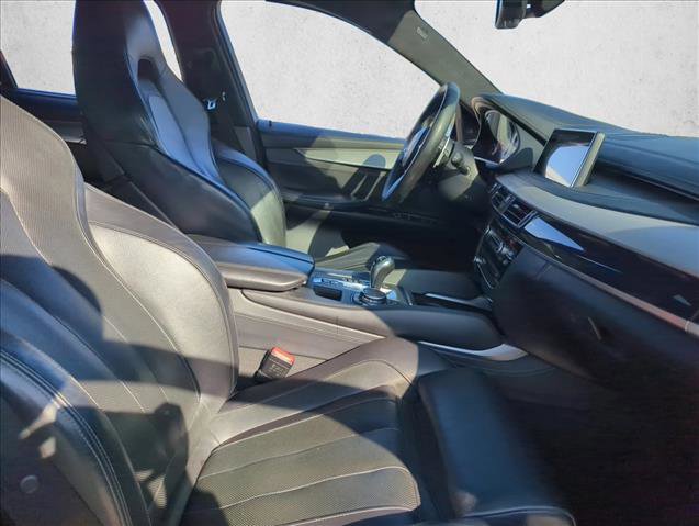 Used 2016 BMW X6 M image 19