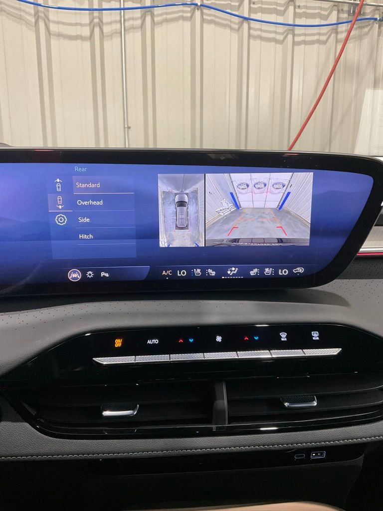 Used 2026 Buick Enclave Avenir w/ Super Cruise Package image 20