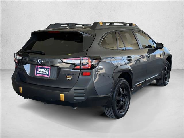 Used 2025 Subaru Outback Wilderness AWD/4WD image 3