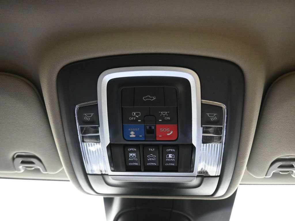 Used 2023 RAM 2500 Limited AWD/4WD image 31