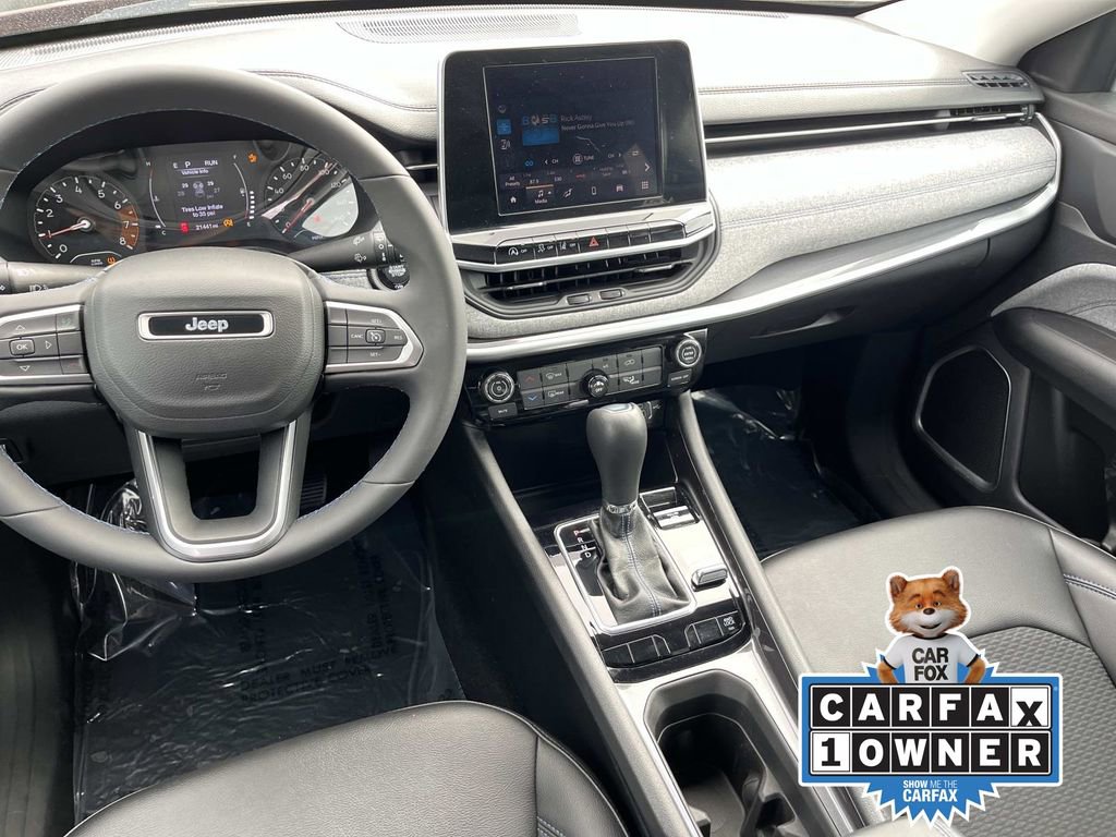 Used 2022 Jeep Compass Latitude image 13
