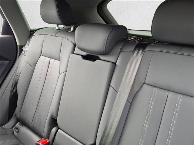 Used 2025 Audi Q5 Premium w/ Convenience Package AWD/4WD image 15