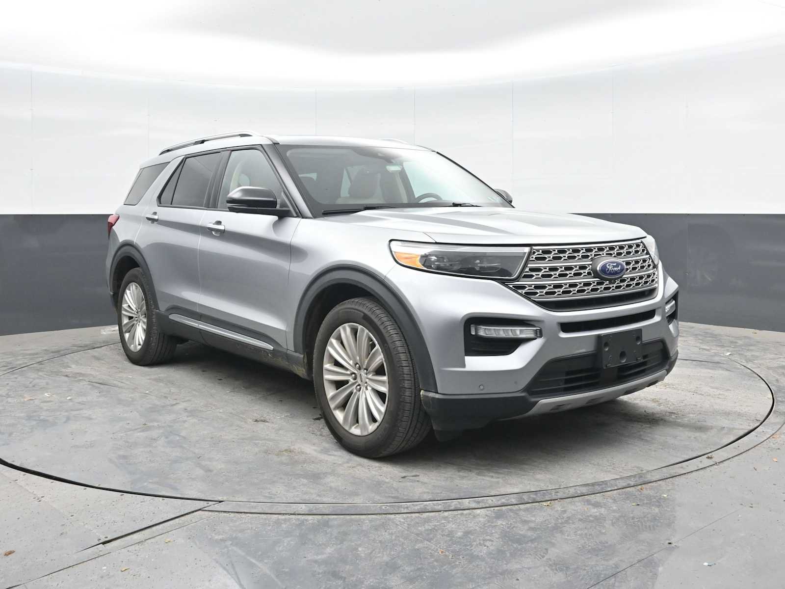 Used 2020 Ford Explorer Limited AWD/4WD image 7