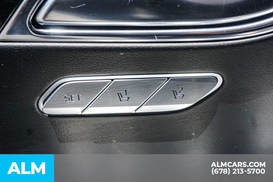 Used 2025 Genesis GV80 2.5T Standard AWD/4WD image 53