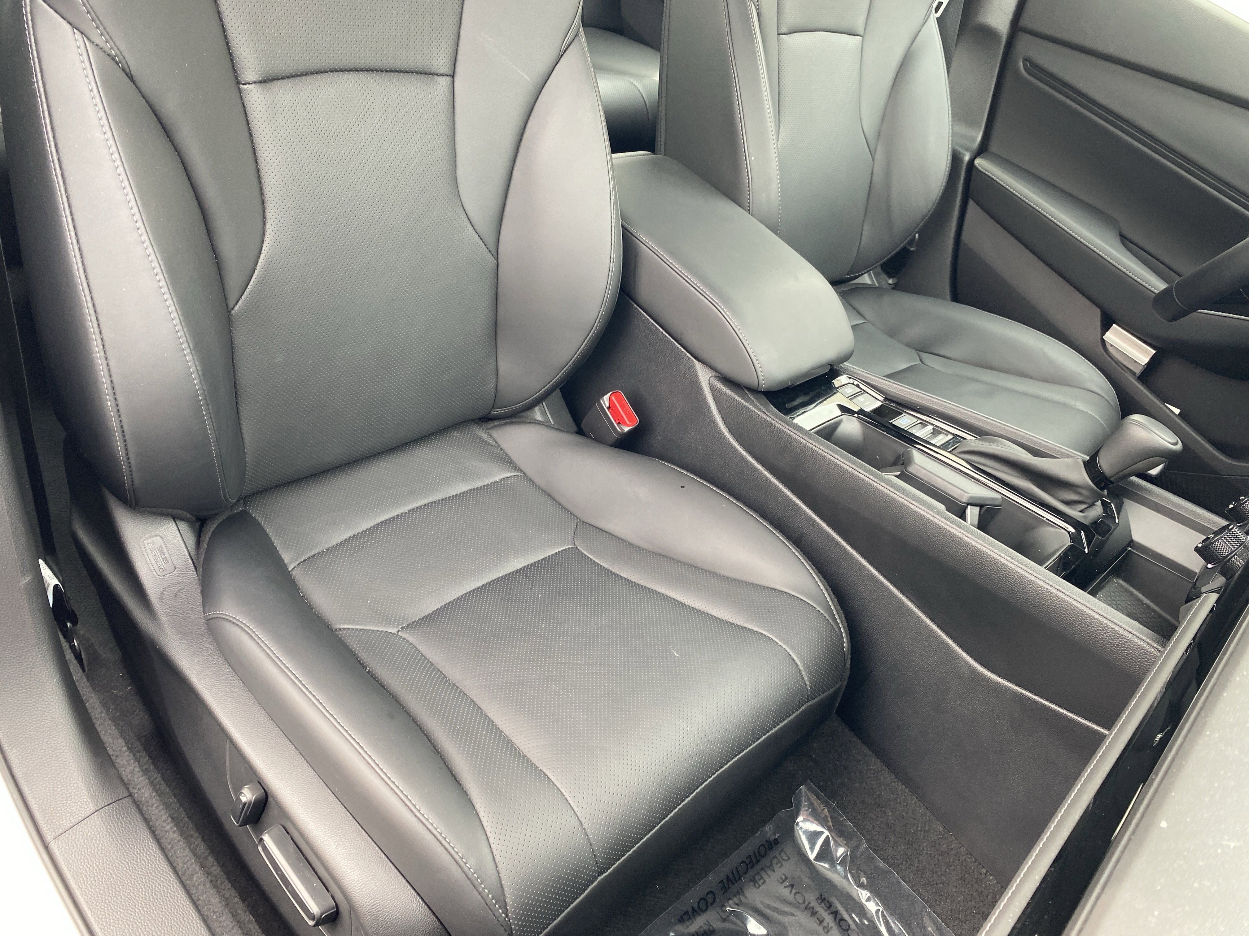 Used 2025 Honda Accord Sport image 8