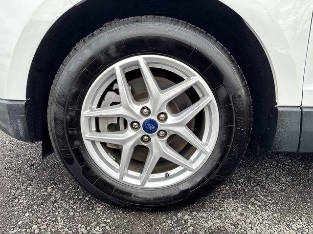 Used 2022 Ford Edge SEL image 11